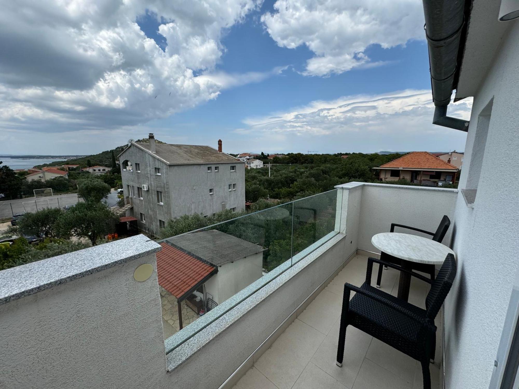 Penhaus Apartman Angelus Drage Пакоштане Экстерьер фото